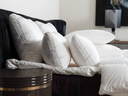 Подушка German Grass King Down Grass трехкамерная 3D с бортиком упругая 70х70